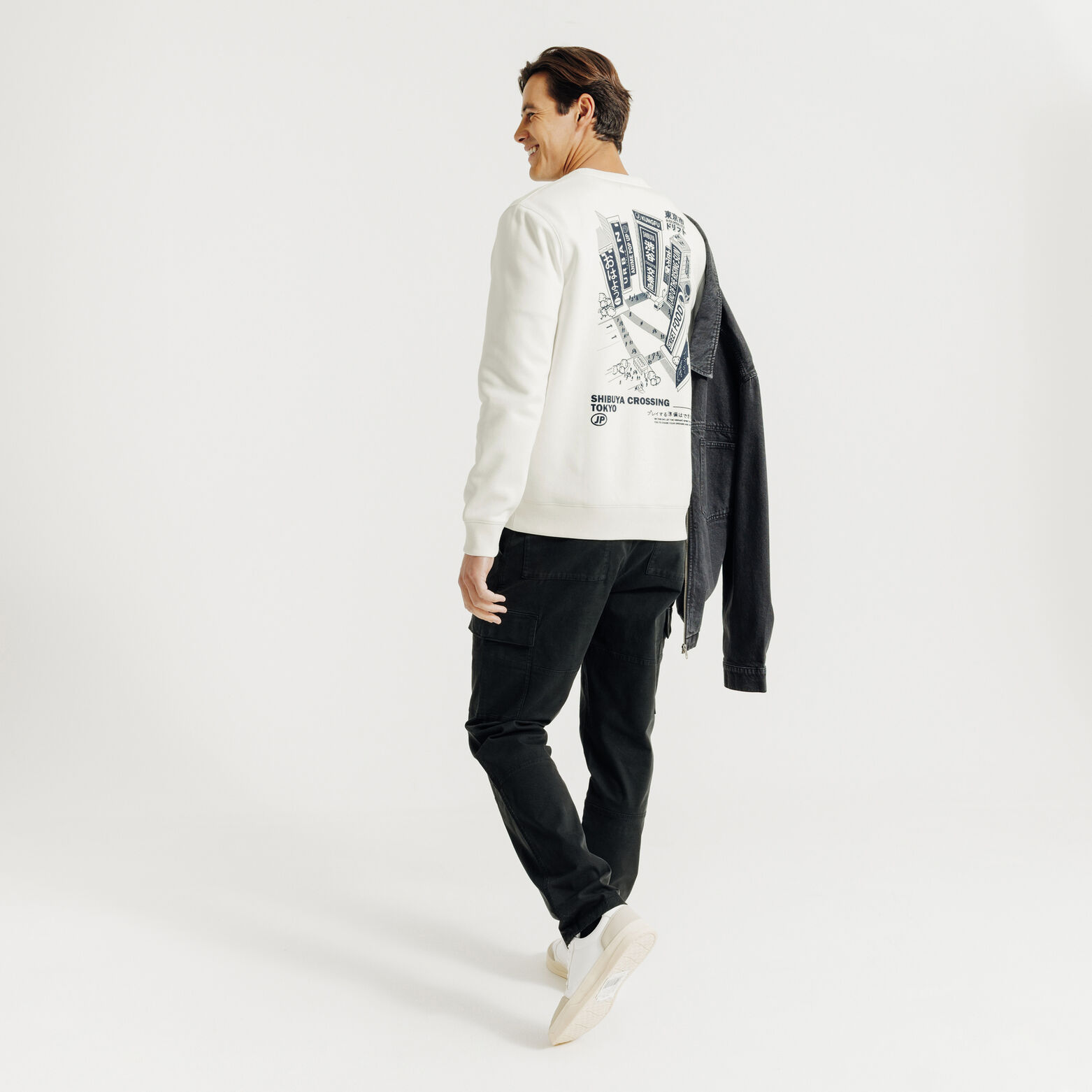 Sweater met ronde hals en print op voor-en achterk