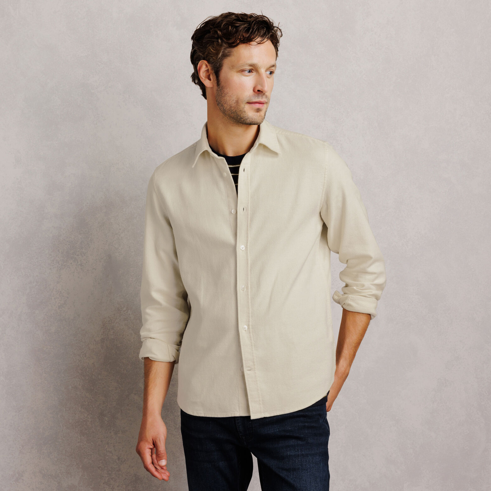 Chemise 100% coton armur&eacute;e unie