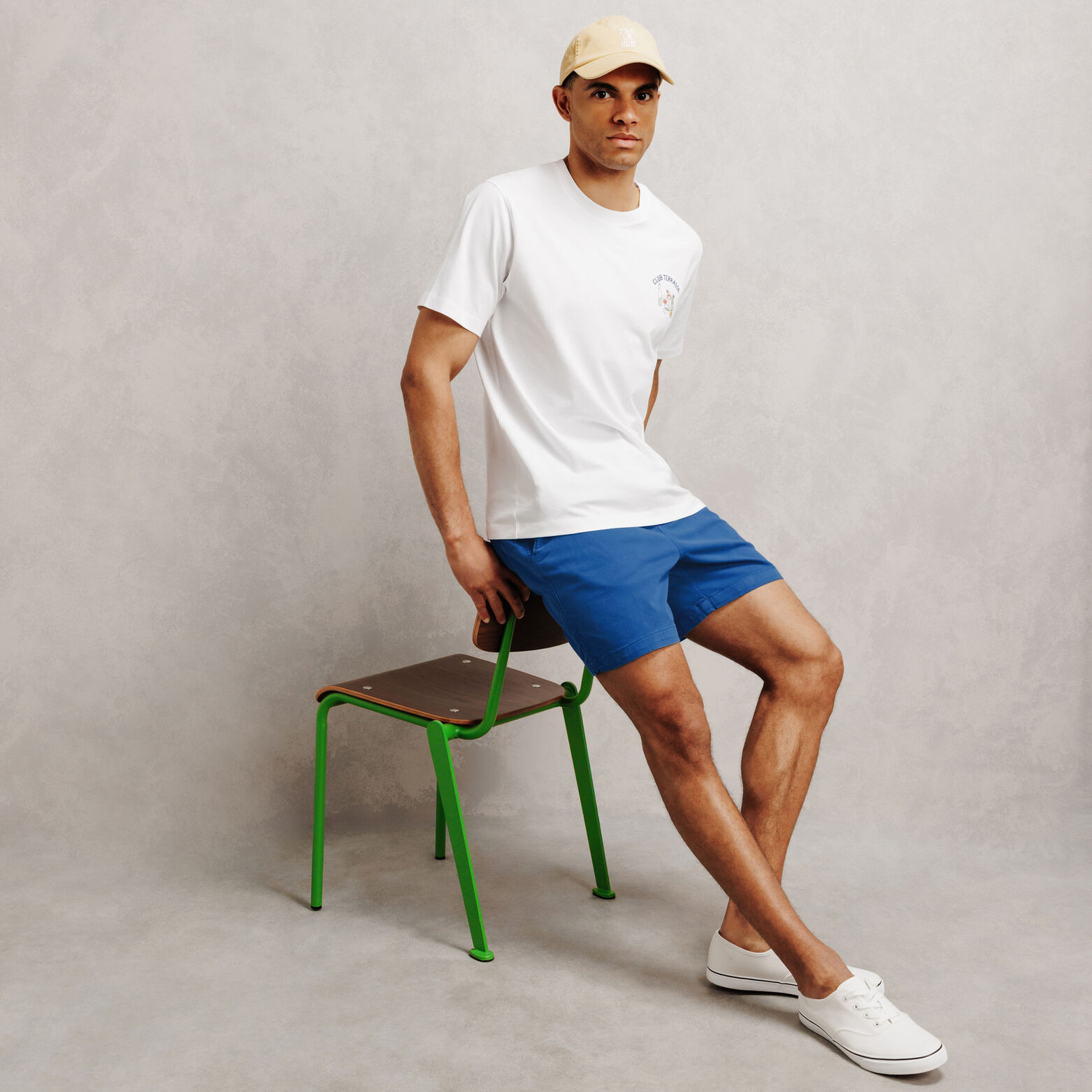 Short taille &eacute;lastiqu&eacute;e