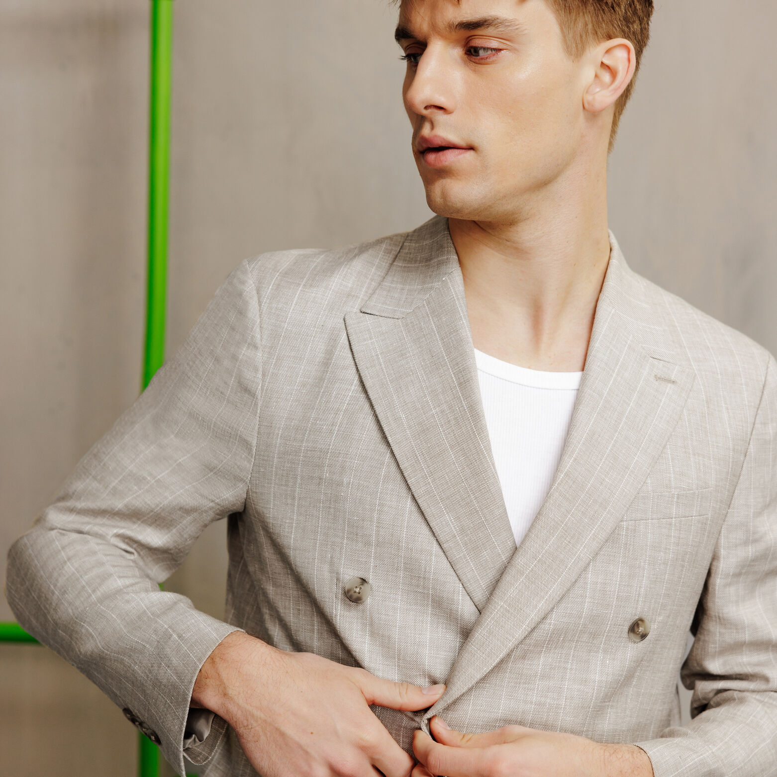Veste de costume crois&eacute;e confort
