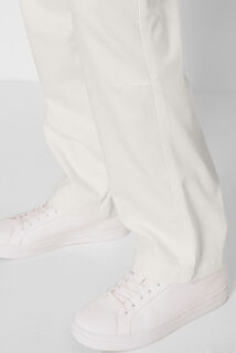 Pantalon chino large l&eacute;ger en coton