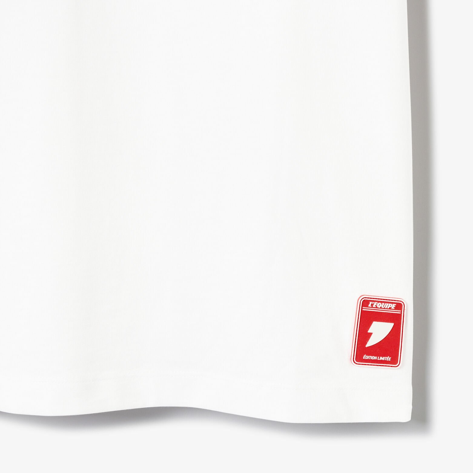 Tee shirt d&eacute;tail poitrine licence L'&Eacute;quipe