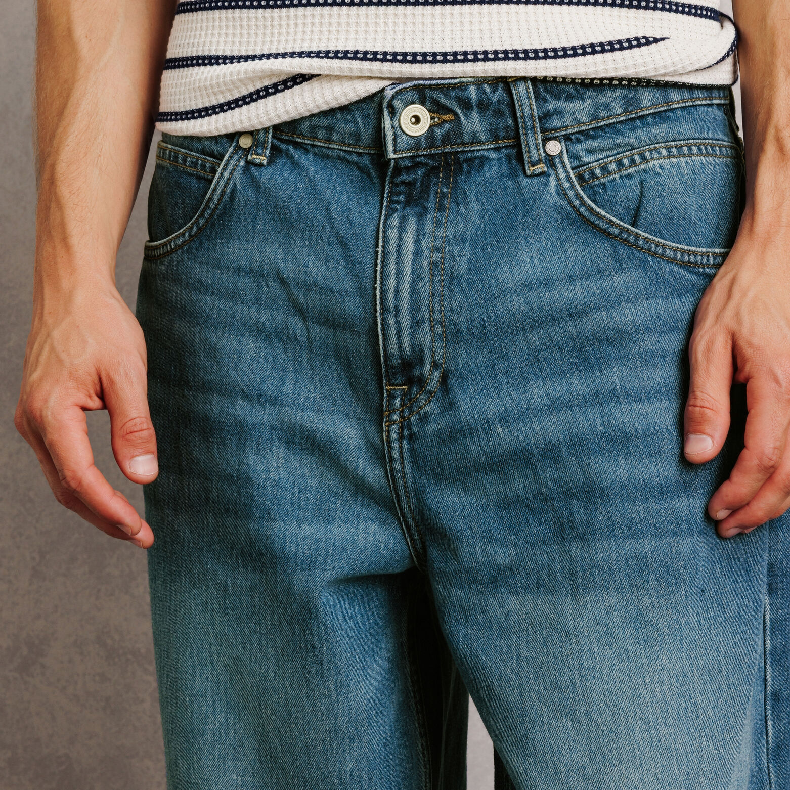Jean skateur d&eacute;lav&eacute; 100% coton