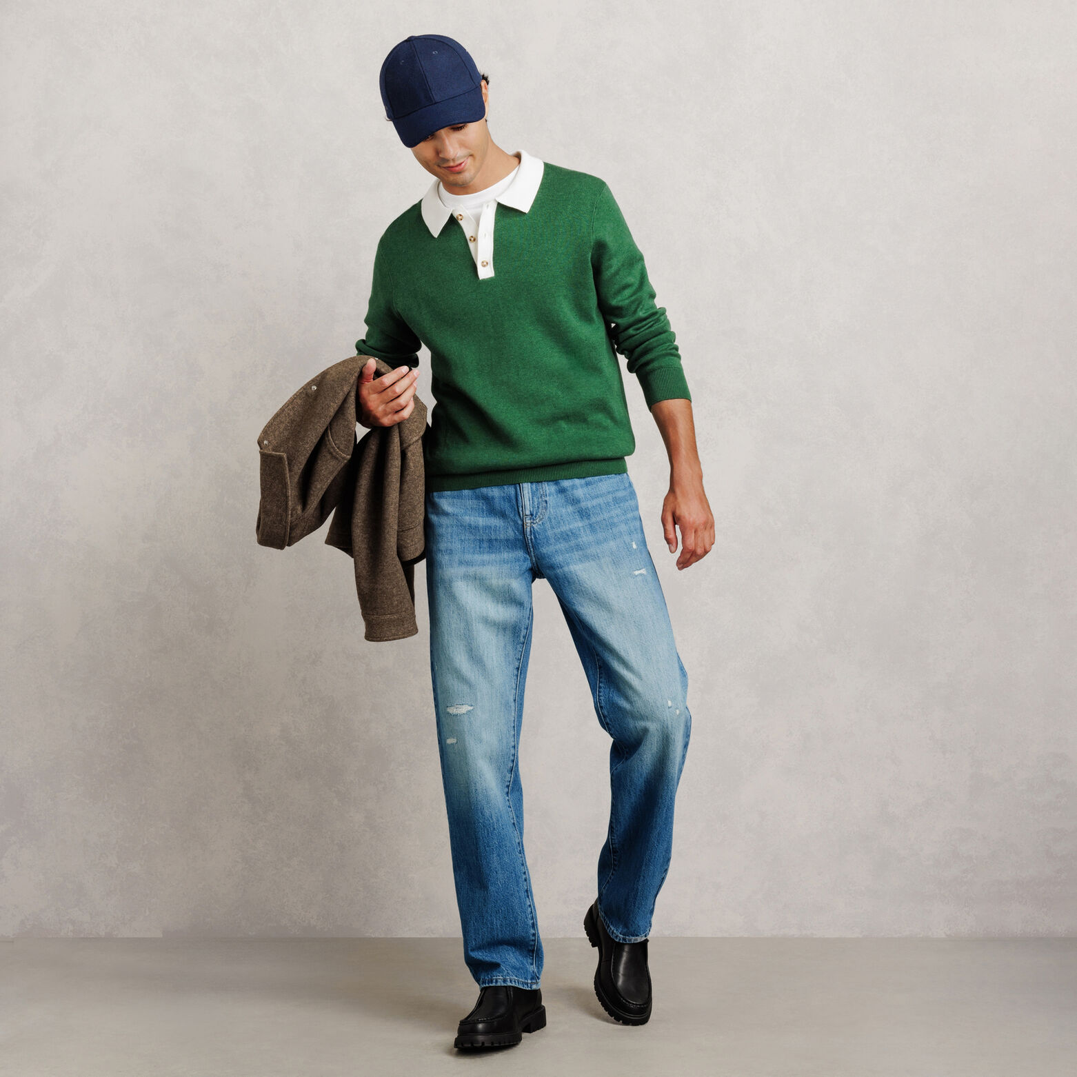 Jean loose avec abrasion d&eacute;lav&eacute; 100% coton