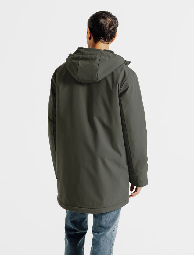 Parka longue &agrave; capuche doubl&eacute;e en sherpa