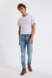 Jean straight en coton et polyester recycl&eacute;s water