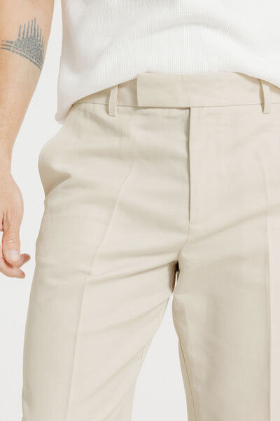 Pantalon chino tapered