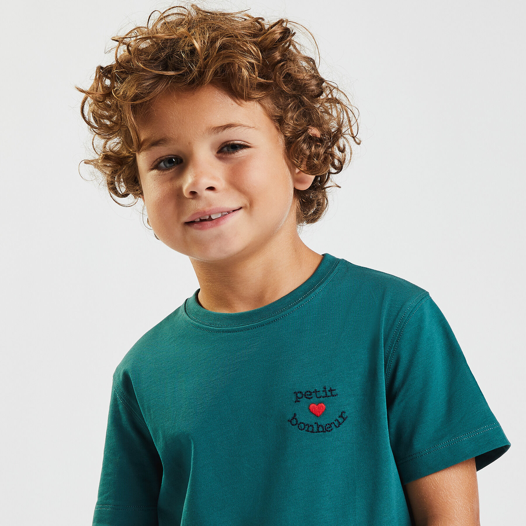 Kinder T shirt met borduursel op de borst Jules