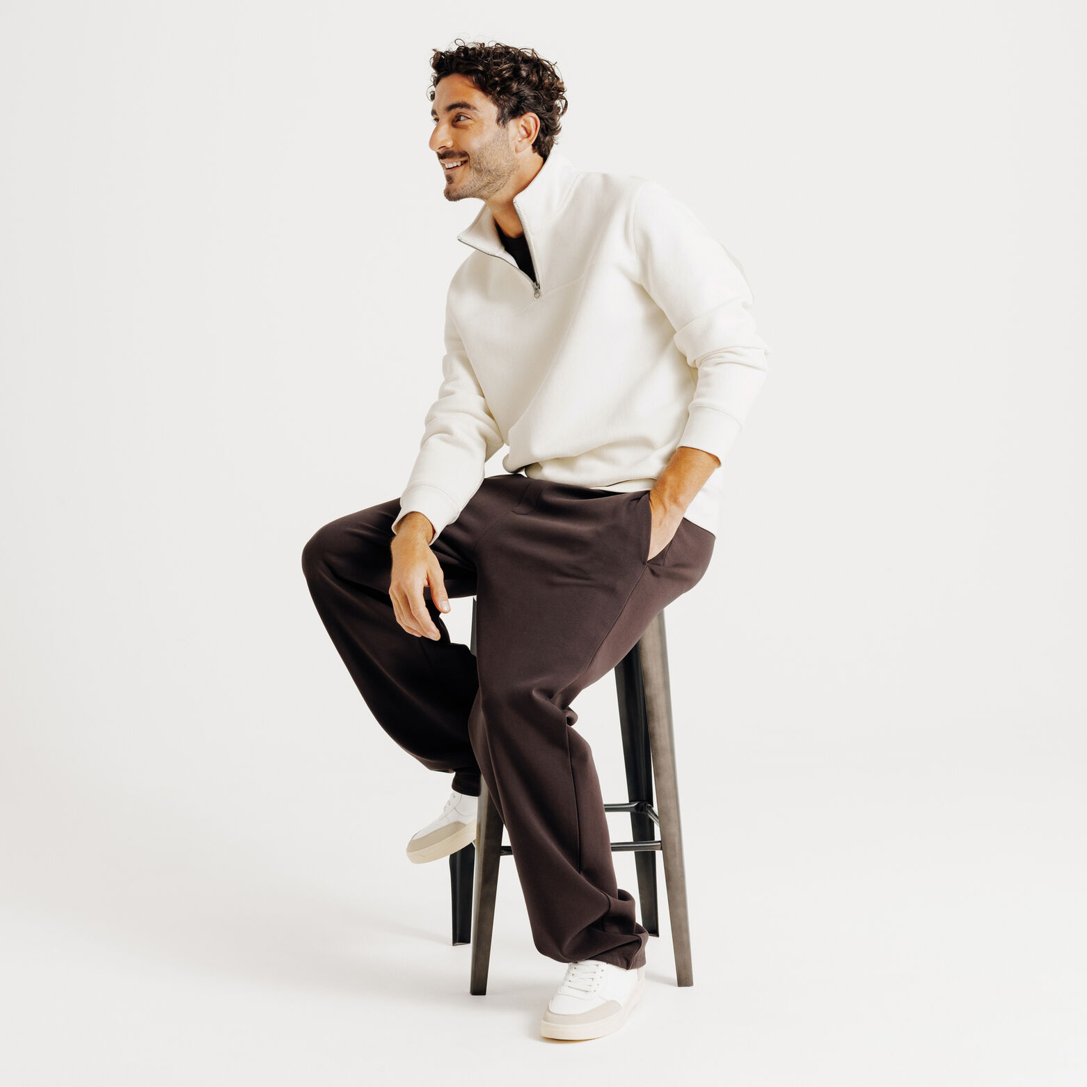 Sweater met opstaande ritskraag in fluweel