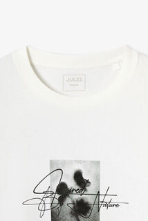 T-shirt met gebloemde print voor- en achteraan
