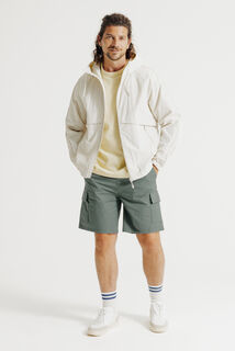 Bermuda cargo mati&egrave;re technique