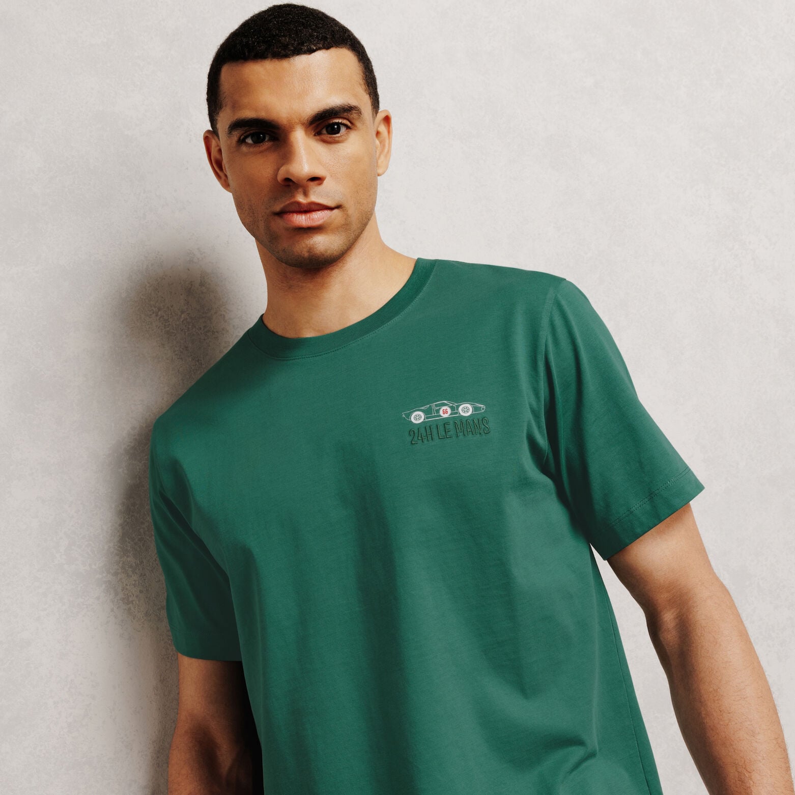 Tee shirt imprim&eacute; et brod&eacute; licence 24H le Mans