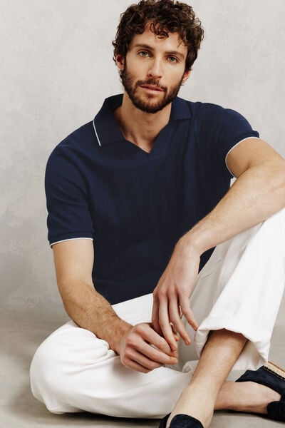 Polo manches courtes col resort textur&eacute;