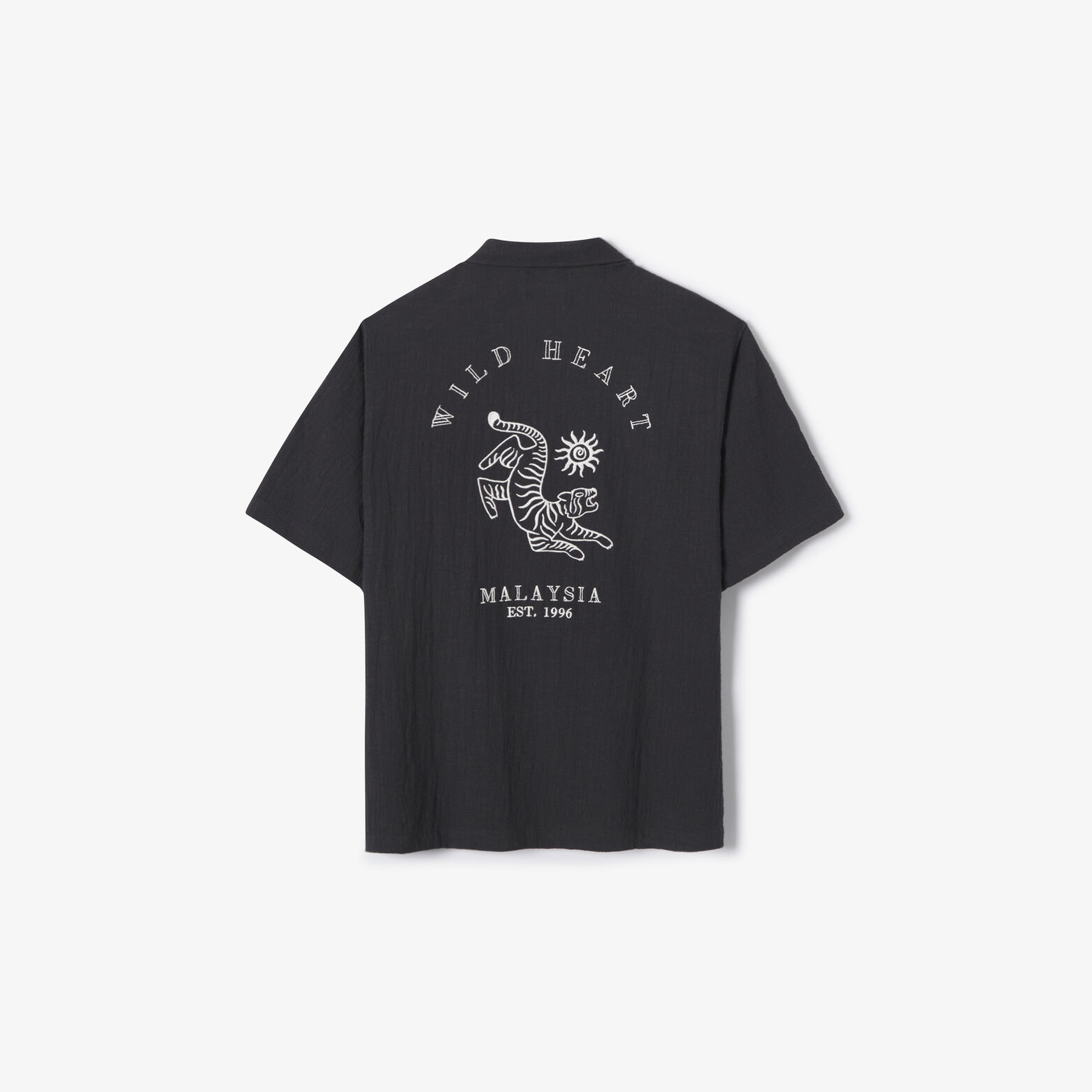 Hemdje in katoen met borduursel achteraan