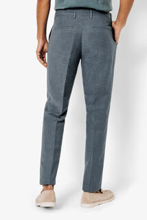 Pantalon de costume contenant du lin