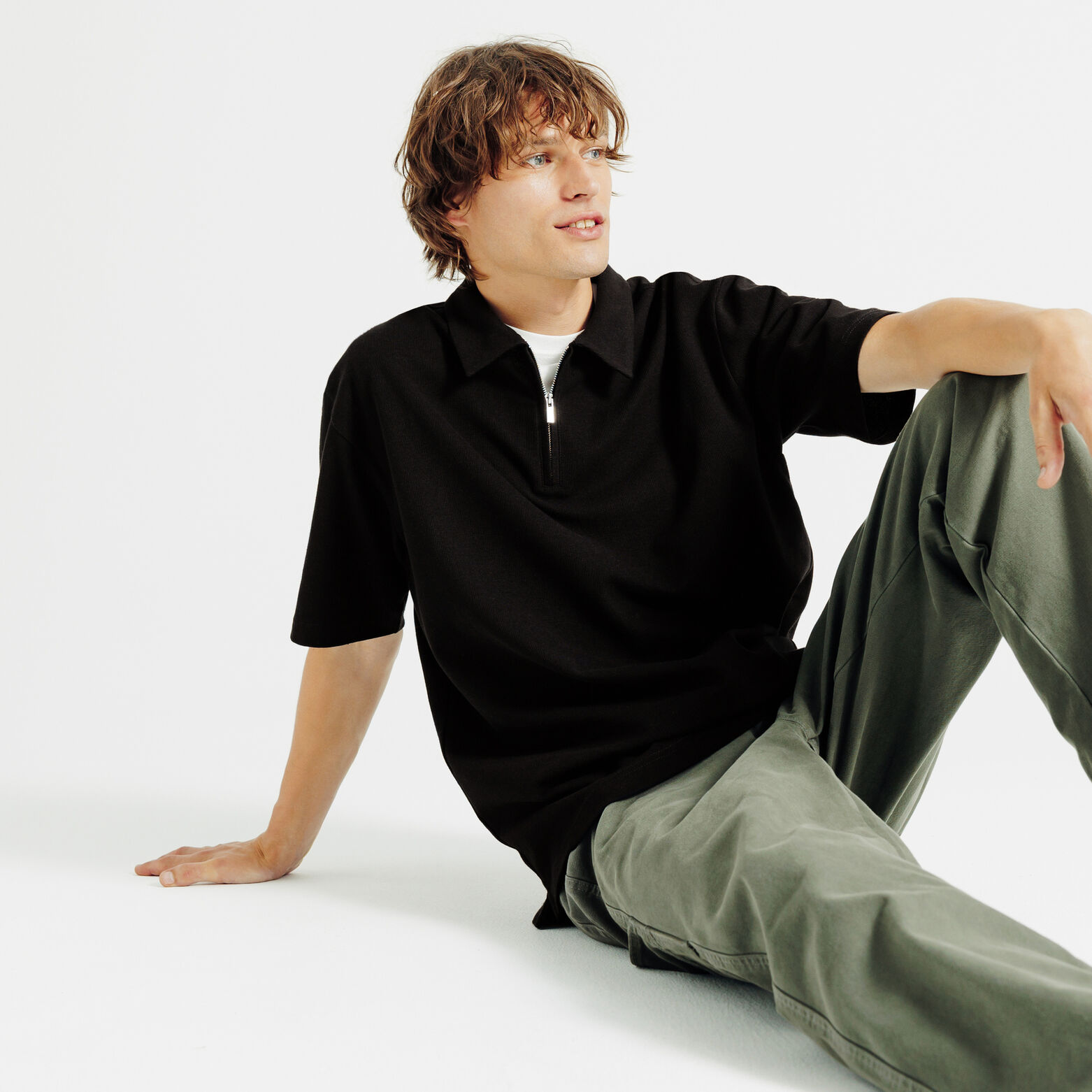 Polo manches courtes col zippé