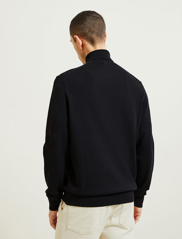 Pull col roul&eacute;