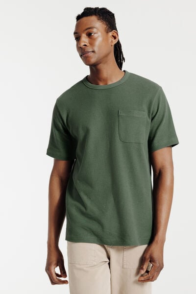 Tee shirt mati&egrave;re gaufr&eacute;e