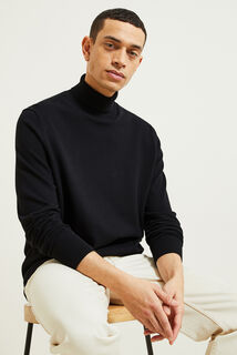 Pull col roul&eacute;