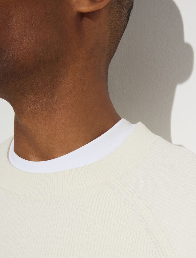 Pull col rond en cote