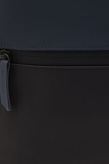 Sac &agrave; dos effet gomme