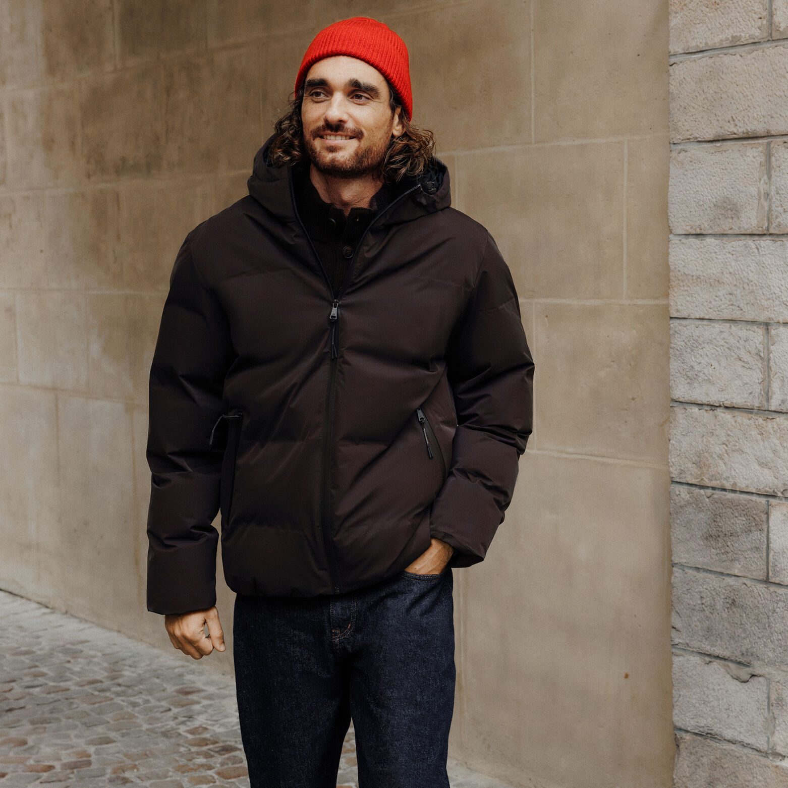 Gewatteerde donsjas met kap en rits