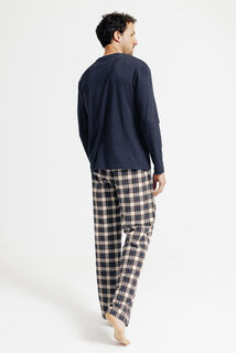 Ensemble pyjama en flanelle &agrave; carreaux