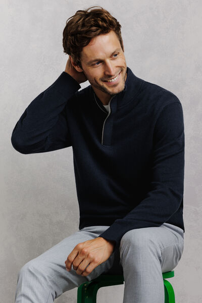 Pull col montant zipp&eacute; merinos cachemire