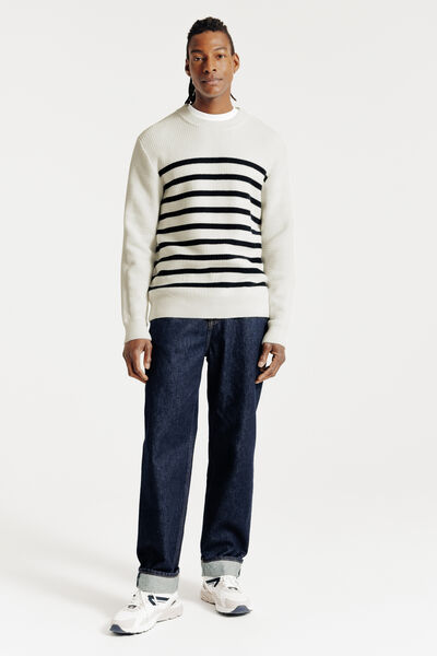 Pull col rond jeux de points fantaisie