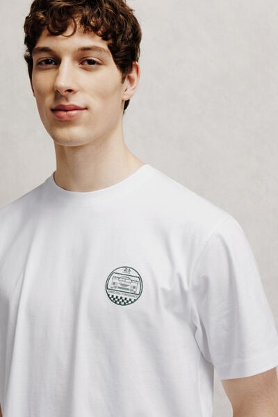 Tee shirt imprim&eacute; et brod&eacute; licence 24H le Mans