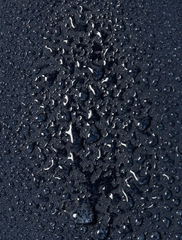 Blouson coupe-vent &agrave; capuche