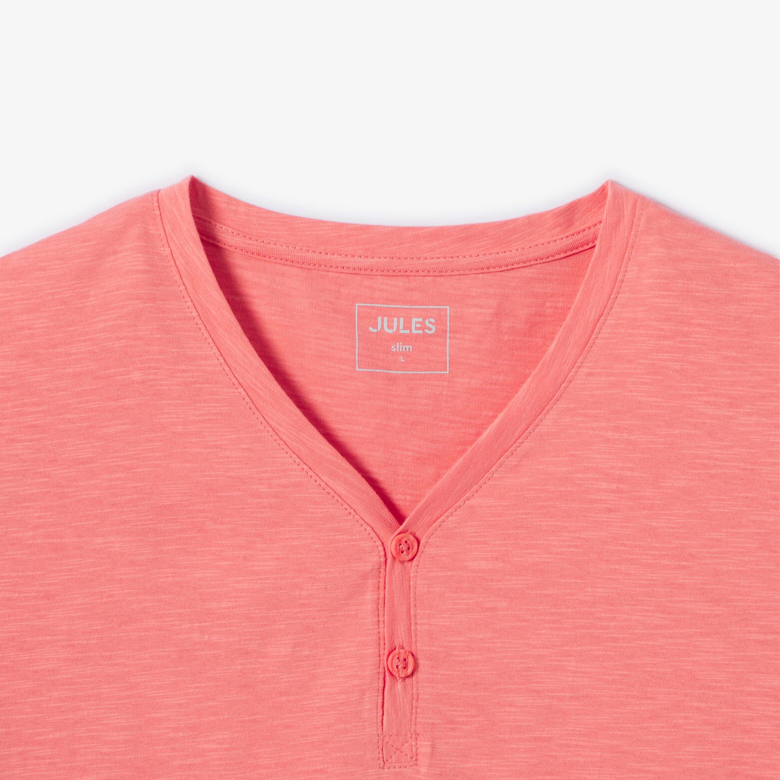 Tee shirt col tunisien en mati&egrave;re flamm&eacute;e