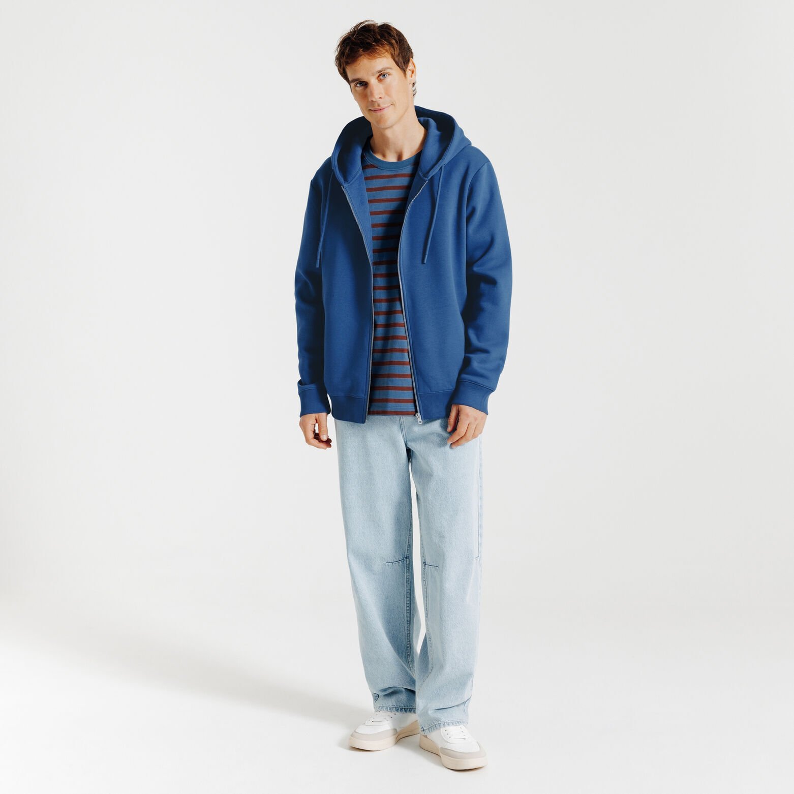 Sweat &agrave; capuche zipp&eacute;