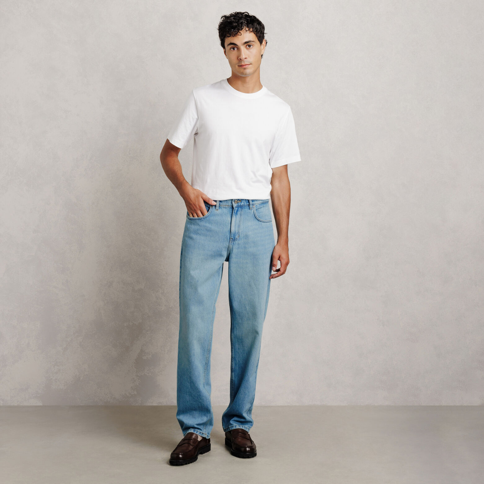 Jean loose RE-JEAN d&eacute;lav&eacute; 100% coton