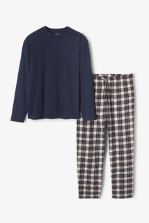 Ensemble pyjama en flanelle &agrave; carreaux