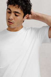 Le Parfait by JULES' t-shirt
