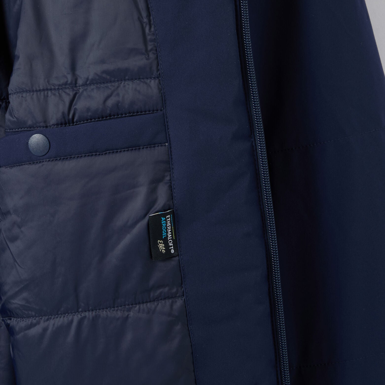 Doudoune &agrave; capuche mati&egrave;re waterproof