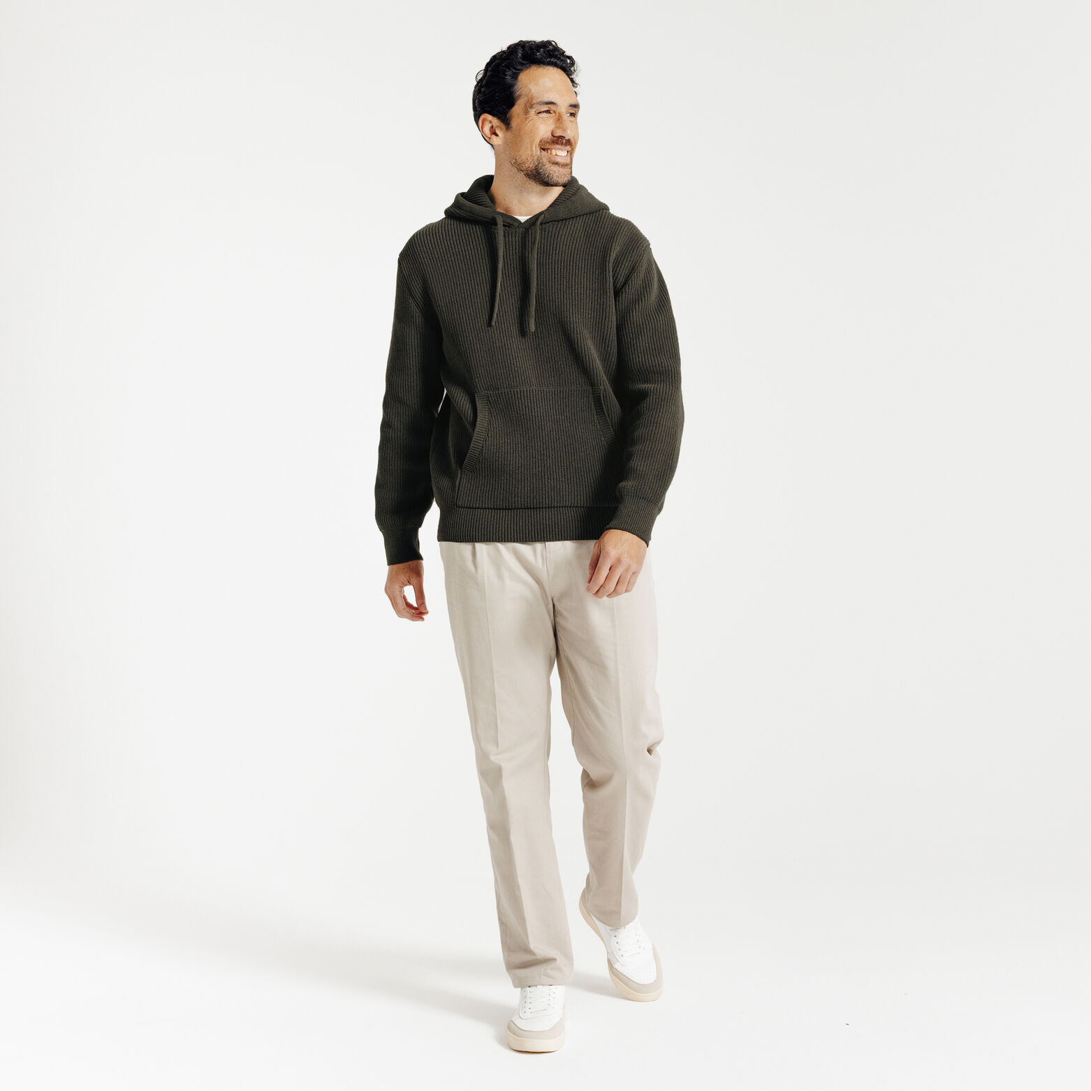 Trui met kap en dubbele kraag