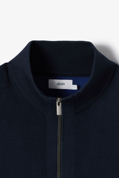 Gilet zipp&eacute; col montant