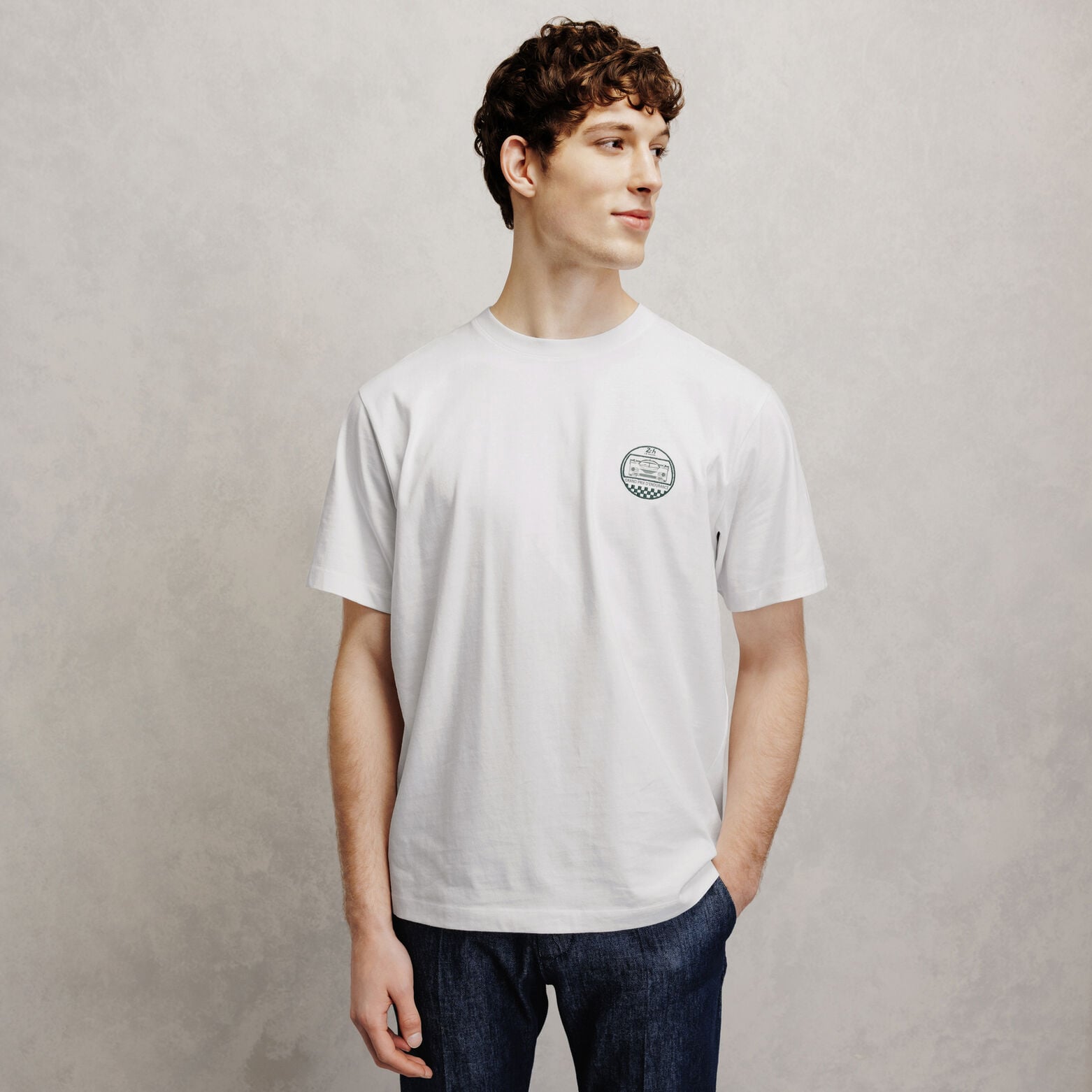 Tee shirt imprim&eacute; et brod&eacute; licence 24H le Mans