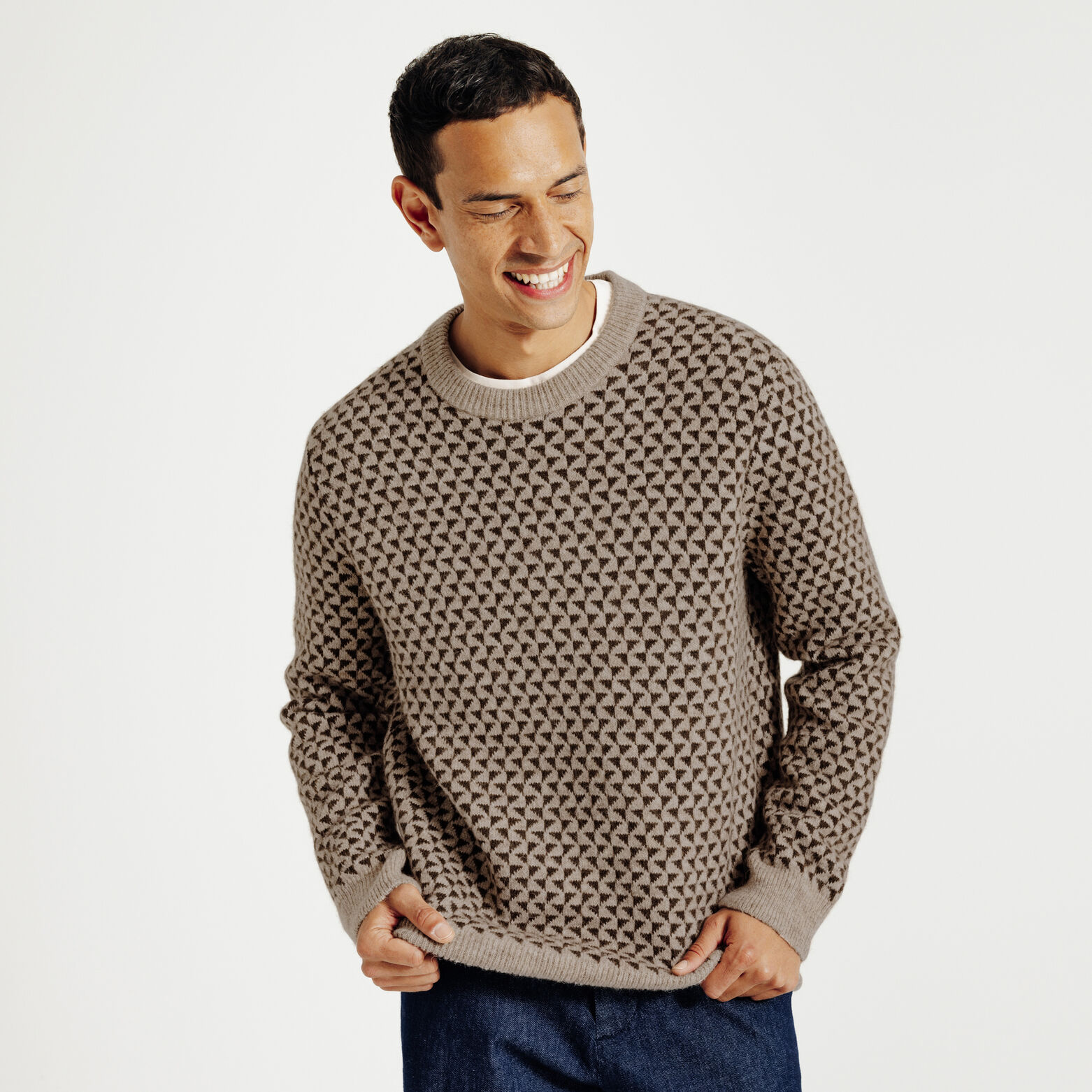 Pull col rond jacquard damier