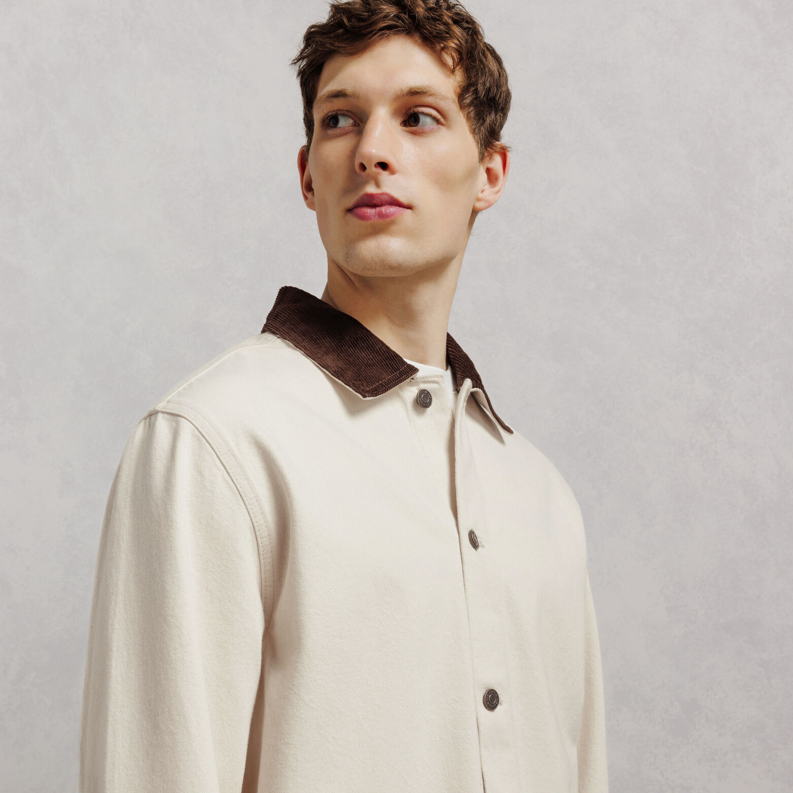 Veste en jean col chemise en velours