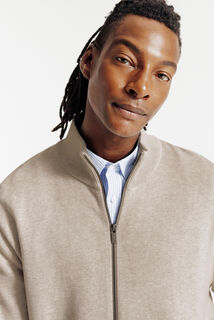 Gilet zipp&eacute; col montant