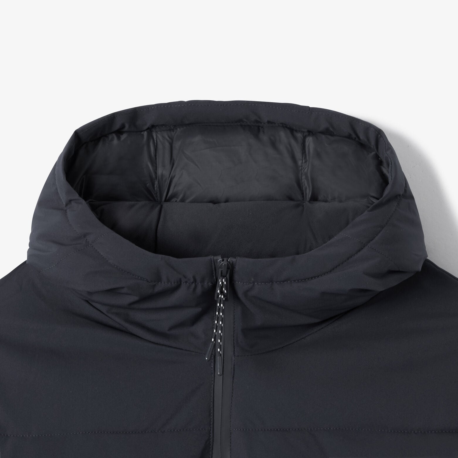 Doudoune &agrave; capuche mati&egrave;re waterproof