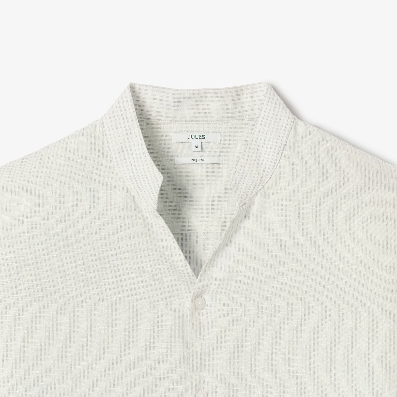 Chemise regular en lin ray&eacute;e col mao