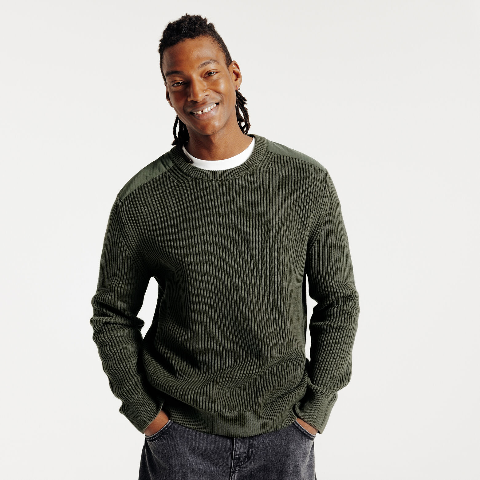 Pull col rond &eacute;pais patch &eacute;paules