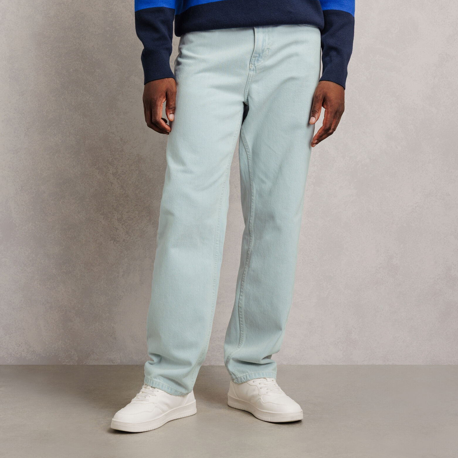 Jean baggy d&eacute;lav&eacute; 100% coton