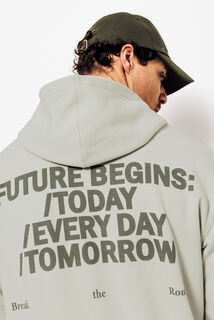 Relaxed fit sweater met kap, print op voor-en acht