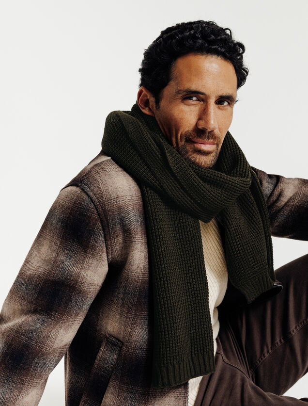 Echarpe unie en maille