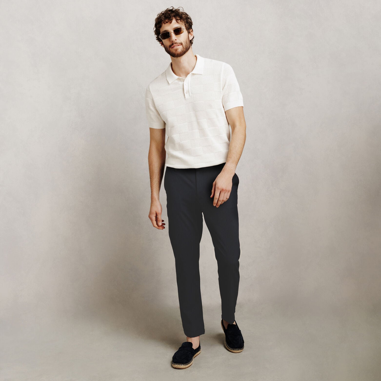 Pantalon tapered 7/8&egrave;me seersucker ray&eacute;
